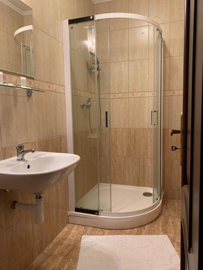 Hotel Tatra Малацки Экстерьер фото